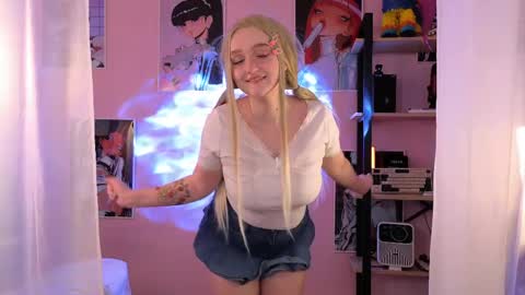 Ellie online show from May 5, 2026, 5:37 am
