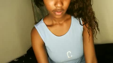 Snapshot of snowfox254 chatting on September 28, 2025, 4:34 pm snowfox254 online show from September 28, 2025, 4:34 pm