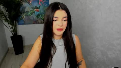 Snapshot of snowingwinter chatting on February 21, 2026, 6:31 pm snowingwinter online show from February 21, 2026, 6:31 pm