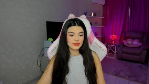 snowingwinter online show from April 5, 2026, 11:18 am