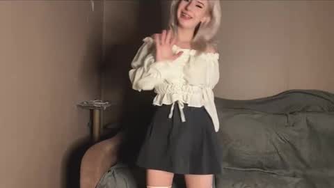 snowy_alice online show from October 10, 2025, 12:48 pm