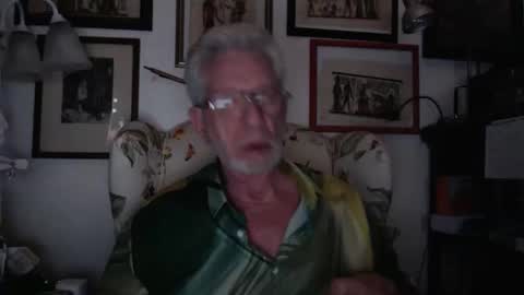 ImYourBitch online show from February 1, 2026, 7:29 am