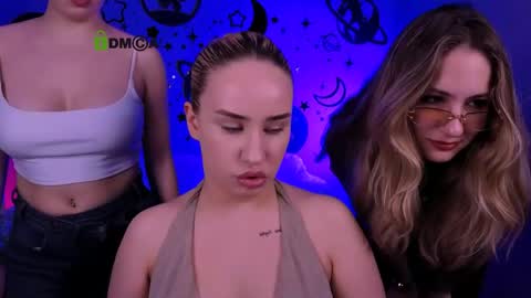 so_hot_rosalie online show from May 18, 2026, 7:20 pm
