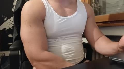 Snapshot of so_thick chatting on December 2, 2024, 4:53 pm luca - online show from December 2, 2024, 4:53 pm