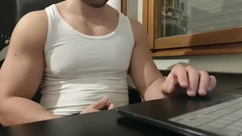 Snapshot of so_thick chatting on January 14, 2025, 4:18 pm luca - online show from January 14, 2025, 4:18 pm