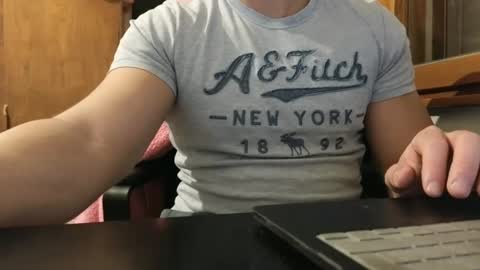 Snapshot of so_thick chatting on February 5, 2025, 8:57 pm luca - online show from February 5, 2025, 8:57 pm