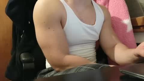 Snapshot of so_thick chatting on February 17, 2025, 8:58 pm luca - online show from February 17, 2025, 8:58 pm