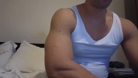 Snapshot of so_thick chatting on October 25, 2025, 3:40 pm luca - online show from October 25, 2025, 3:40 pm