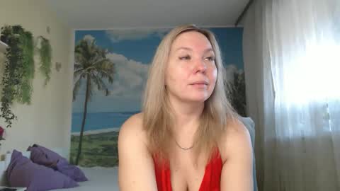 Masha online show from October 20, 2025, 4:57 am