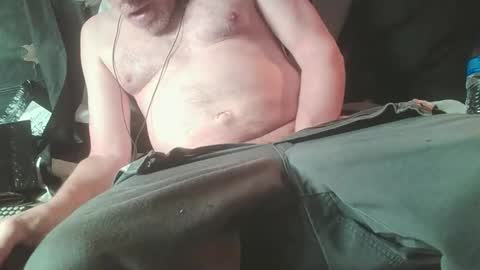 socaldaddy_1 online show from November 3, 2025, 7:42 am