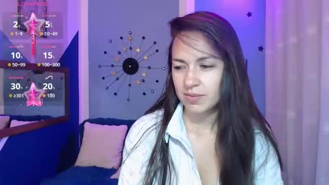 Sofi  Dreaanm online show from November 11, 2025, 10:43 pm