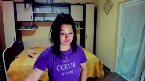 Soffy online show from May 18, 2026, 5:02 am