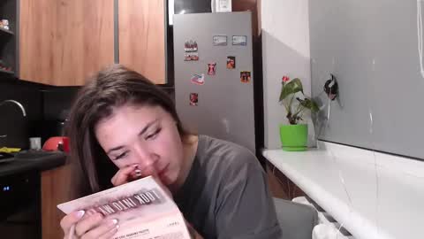 Snapshot of sofi_delightful chatting on December 26, 2024, 3:20 pm Sofi online show from December 26, 2024, 3:20 pm