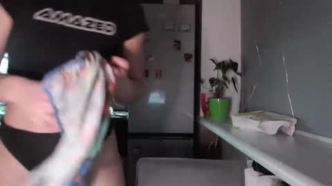 Snapshot of sofi_delightful chatting on February 3, 2025, 6:49 pm Sofi online show from February 3, 2025, 6:49 pm