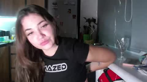 Snapshot of sofi_delightful chatting on February 3, 2025, 9:50 pm Sofi online show from February 3, 2025, 9:50 pm