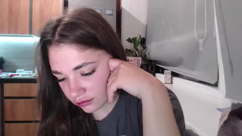 Snapshot of sofi_delightful chatting on February 20, 2025, 7:52 pm Sofi online show from February 20, 2025, 7:52 pm