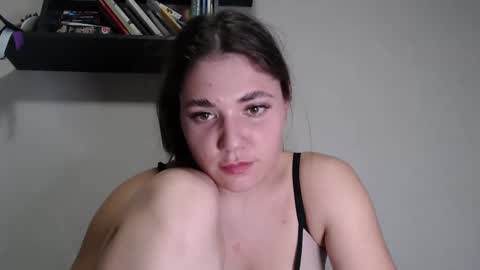 Snapshot of sofi_delightful chatting on February 21, 2025, 6:37 pm Sofi online show from February 21, 2025, 6:37 pm