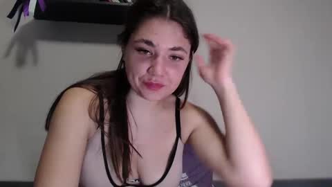 Snapshot of sofi_delightful chatting on February 21, 2025, 9:43 pm Sofi online show from February 21, 2025, 9:43 pm