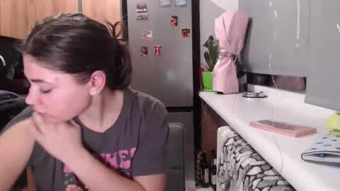 Snapshot of sofi_delightful chatting on March 5, 2025, 7:38 pm Sofi online show from March 5, 2025, 7:38 pm