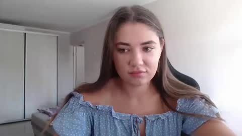 Snapshot of sofi_delightful chatting on September 11, 2025, 8:14 am Sofi online show from September 11, 2025, 8:14 am