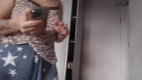 Snapshot of sofi_delightful chatting on November 22, 2025, 8:57 am Sofi online show from November 22, 2025, 8:57 am