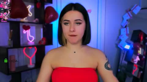 sofi_lonely online show from February 14, 2026, 7:32 pm
