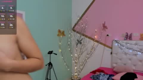 Snapshot of sofi_san chatting on October 24, 2025, 2:13 pm sofi_san online show from October 24, 2025, 2:13 pm