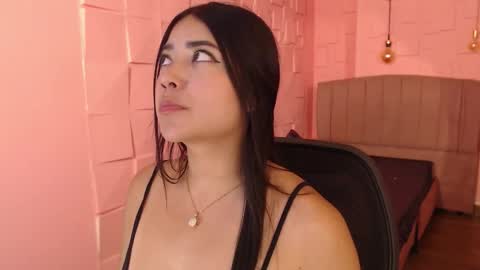 Snapshot of sofi_sweet09 chatting on November 13, 2025, 11:25 pm Susy online show from November 13, 2025, 11:25 pm