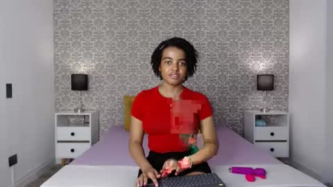 Sofi online show from December 25, 2024, 4:43 pm