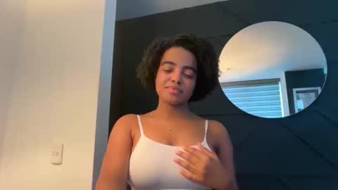 Sofi online show from April 8, 2026, 6:52 pm