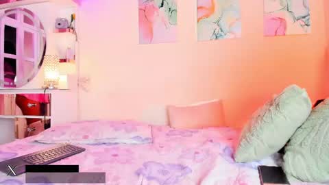 Snapshot of sofia__lujan chatting on June 13, 2026, 9:40 am call me L U online show from June 13, 2026, 9:40 am