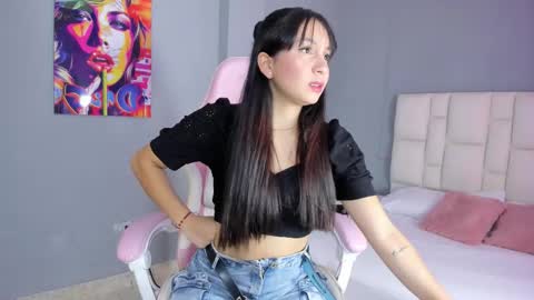 Snapshot of sofia__salazar chatting on February 8, 2026, 11:46 am sofia__salazar online show from February 8, 2026, 11:46 am