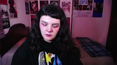 Sofi online show from April 15, 2026, 9:37 pm