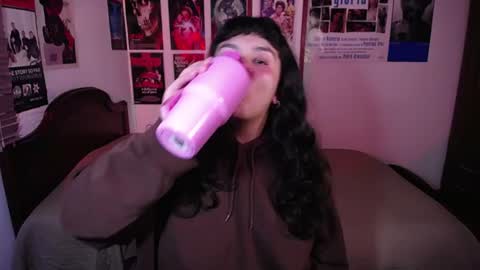 Snapshot of sofia_coolle chatting on July 4, 2026, 9:10 pm Sofi online show from July 4, 2026, 9:10 pm