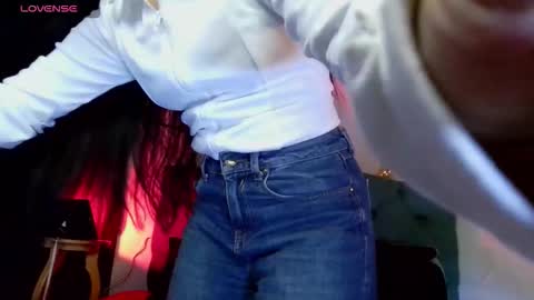 Snapshot of sofia_lara28 chatting on February 14, 2026, 4:20 am sofia_lara28 online show from February 14, 2026, 4:20 am