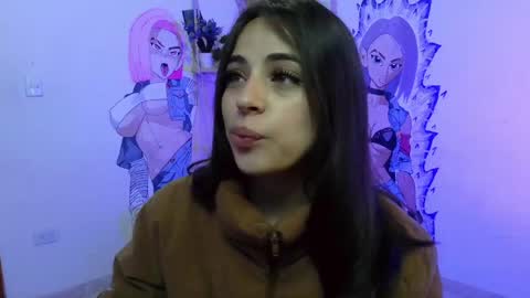 Snapshot of sofia_lara28 chatting on May 7, 2026, 12:32 pm sofia_lara28 online show from May 7, 2026, 12:32 pm