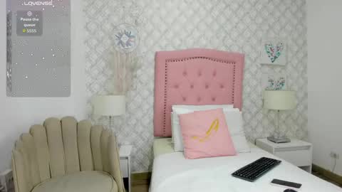 Snapshot of sofia_martinez9 chatting on May 27, 2026, 7:11 pm sofia_martinez9 online show from May 27, 2026, 7:11 pm
