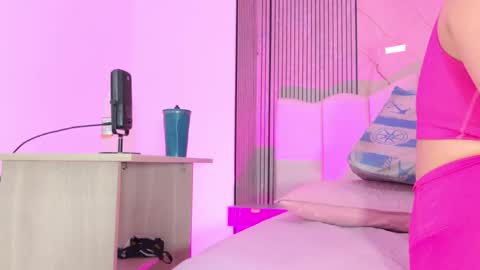 Sofia online show from March 25, 2026, 3:01 am