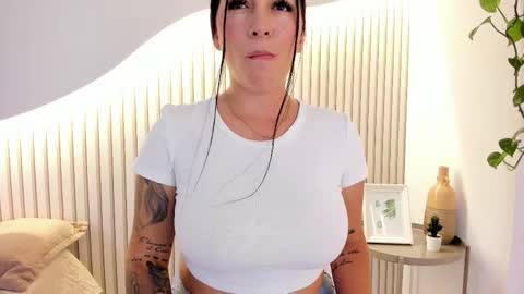 SOFIA online show from March 19, 2026, 8:02 pm