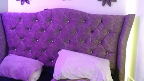 sofia online show from April 16, 2026, 7:14 pm