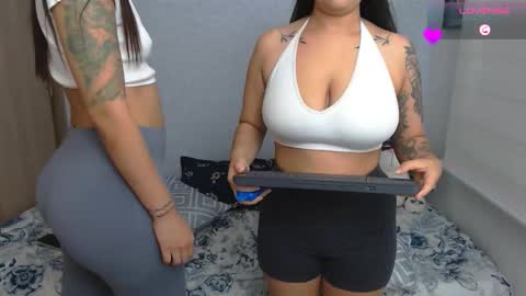 kanella  valery online show from November 26, 2025, 5:47 pm