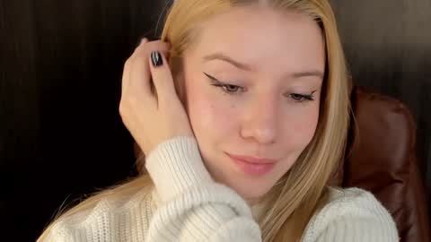 Sofia online show from December 10, 2024, 6:38 pm