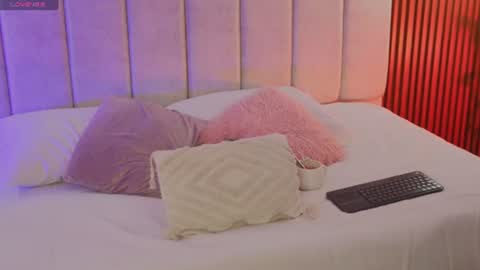 Snapshot of sofiaa_cortes chatting on July 30, 2026, 11:31 am Sofi online show from July 30, 2026, 11:31 am