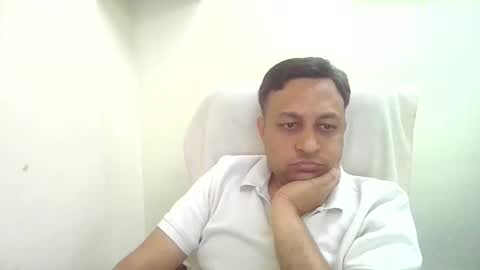 sofiabigis16 online show from April 16, 2026, 6:36 am