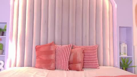 Snapshot of sofiadiamond_ chatting on May 31, 2026, 11:28 am SOFIA DIAMOND online show from May 31, 2026, 11:28 am