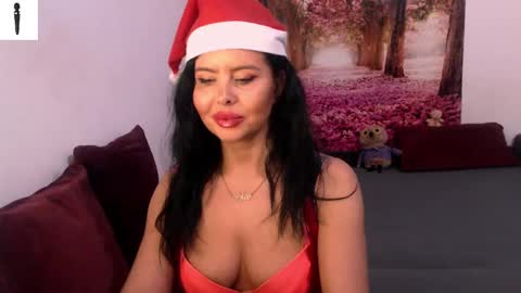 sofialiub online show from December 14, 2024, 7:03 pm