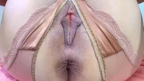 Sofiamillerrs online show from April 2, 2026, 9:12 pm