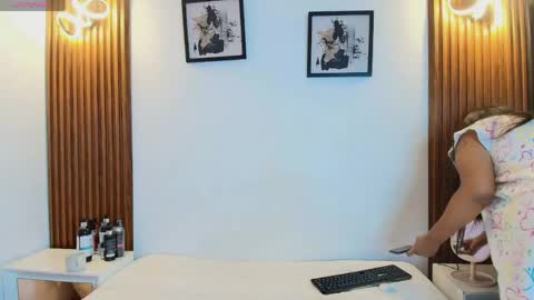 Snapshot of sofiasweett1 chatting on May 8, 2026, 9:58 am online show from May 8, 2026, 9:58 am