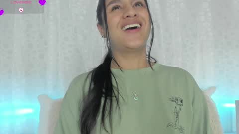 Danna Sofia online show from March 11, 2025, 4:32 am