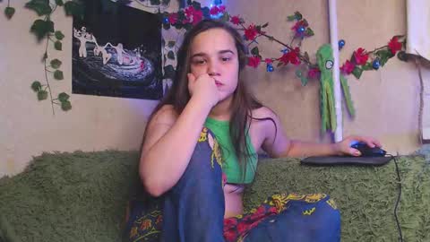 Snapshot of sofiberg chatting on September 25, 2025, 10:57 pm SofiBerg online show from September 25, 2025, 10:57 pm